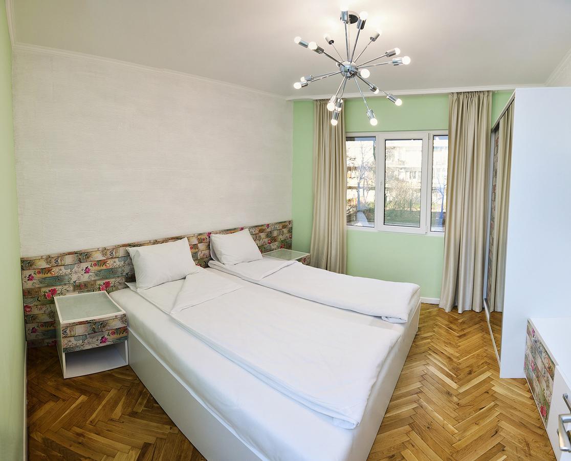 Chaika Apartment Варна Екстериор снимка